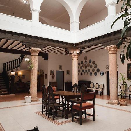 Casa De Los Acacio San Clemente  Esterno foto